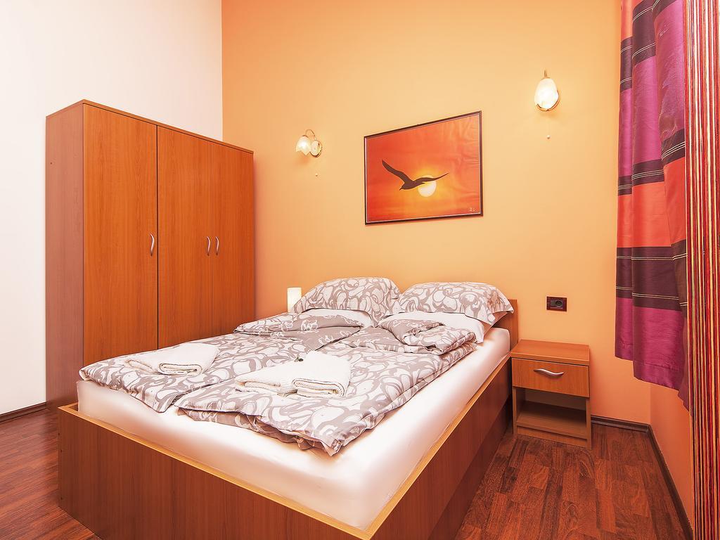 Apartments Cvek روفينج المظهر الخارجي الصورة