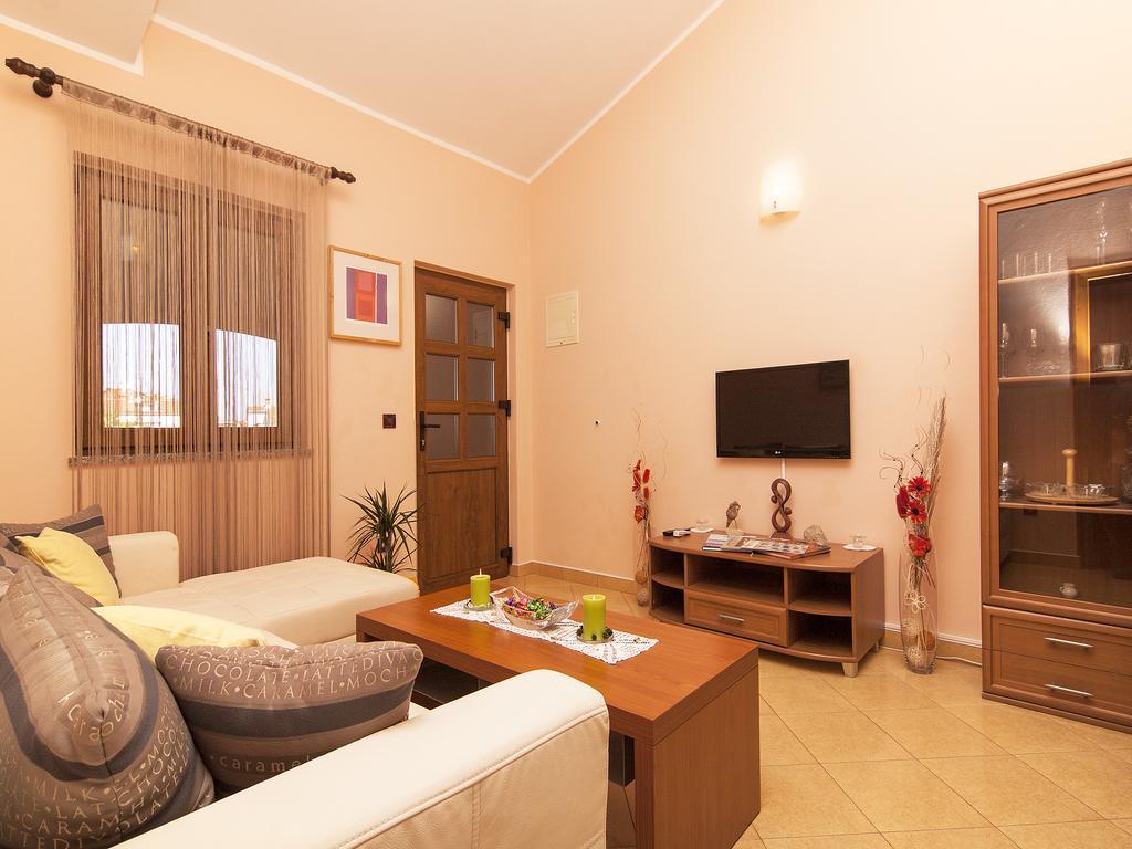 Apartments Cvek روفينج المظهر الخارجي الصورة