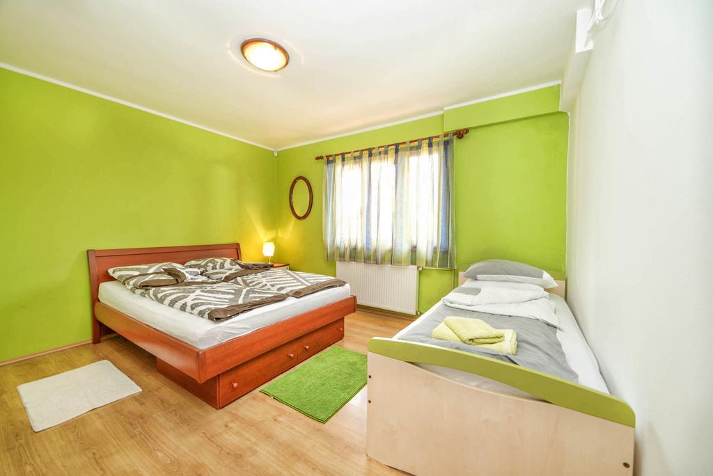 Apartments Cvek روفينج المظهر الخارجي الصورة